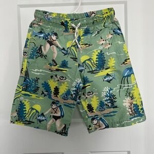 Mini Boden: Boys Green Underwater scene Swim Trunks: Size 7-8 years